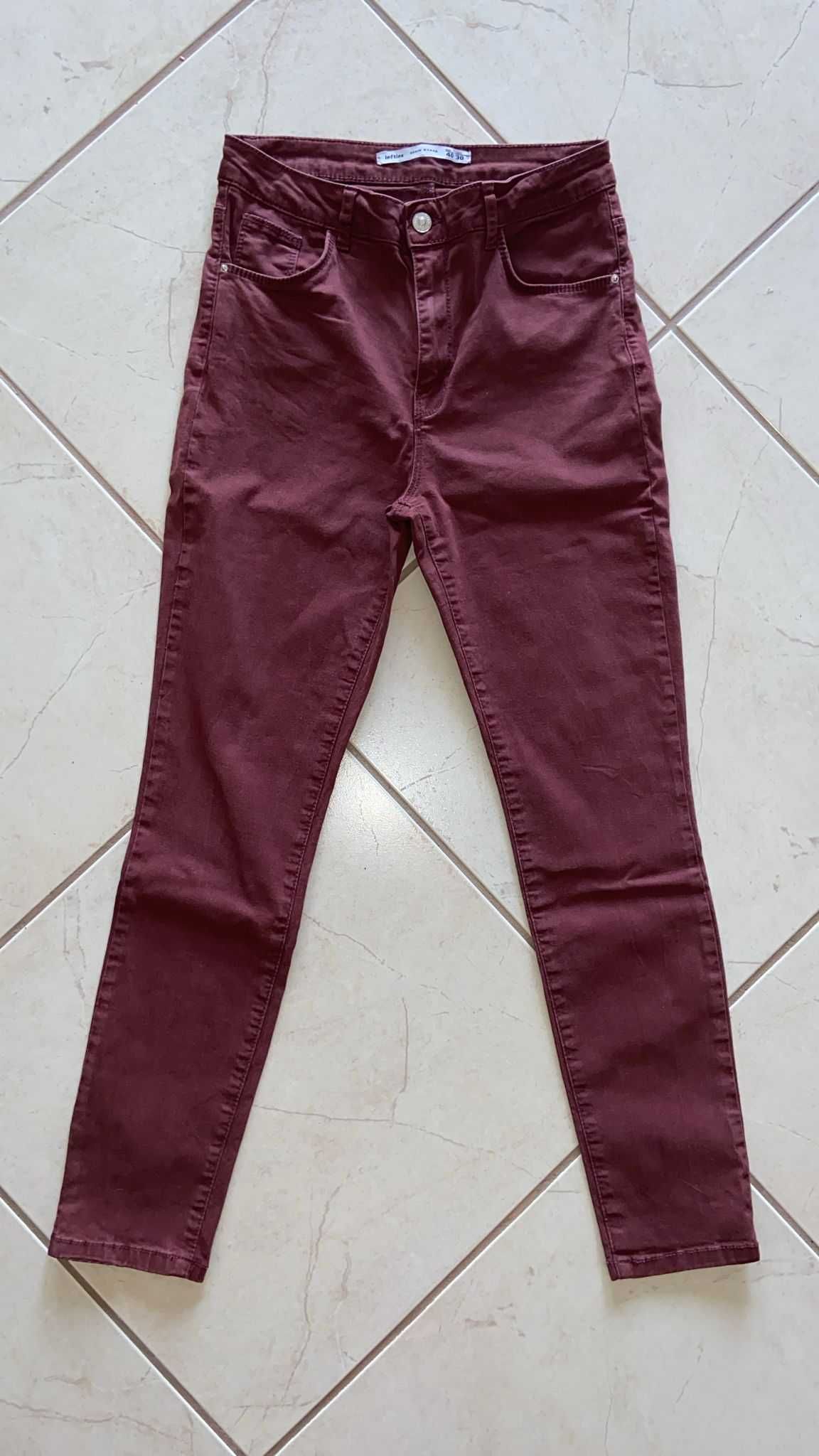 Lefties Women's Denim Pants in Burgundy