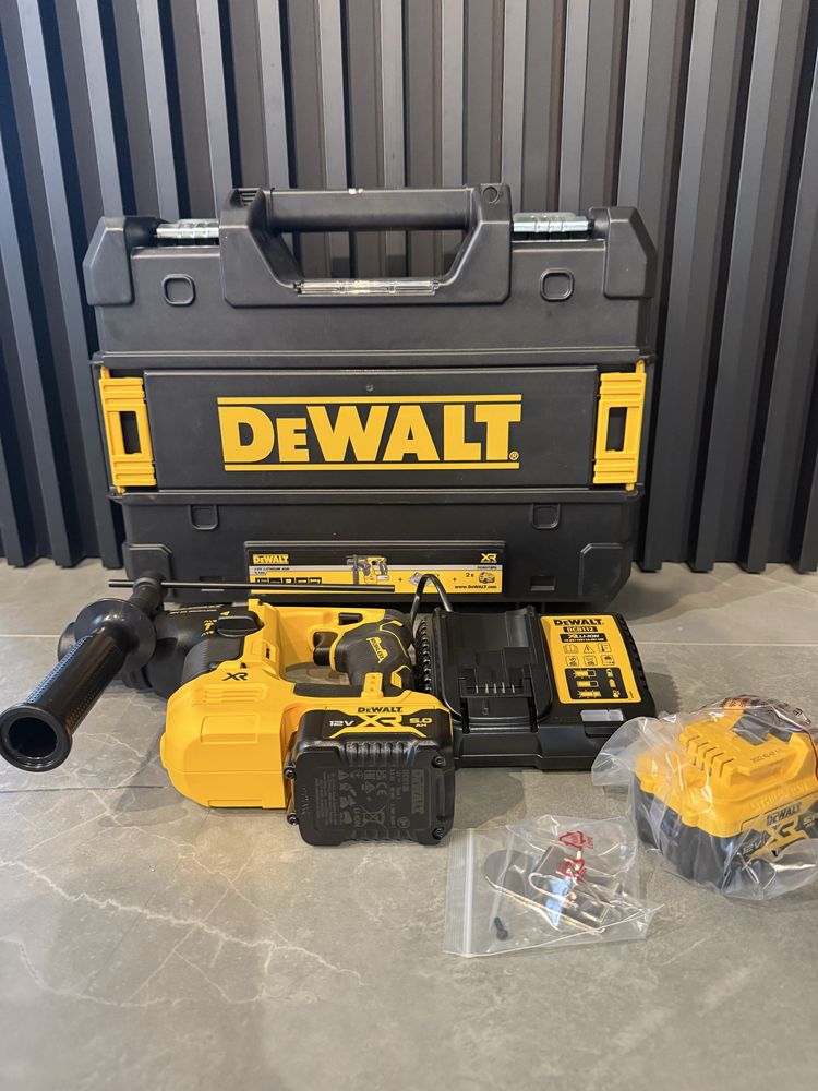 Sprzedam nowa Młotowiertarkę Dewalt 12V