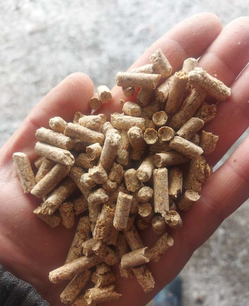 Pellet drzewny sosnowy A1 certyfikowany, worki od 795 zł z transportem