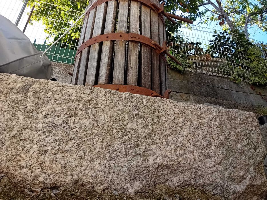 Pedra de prensa antiga sec.XX