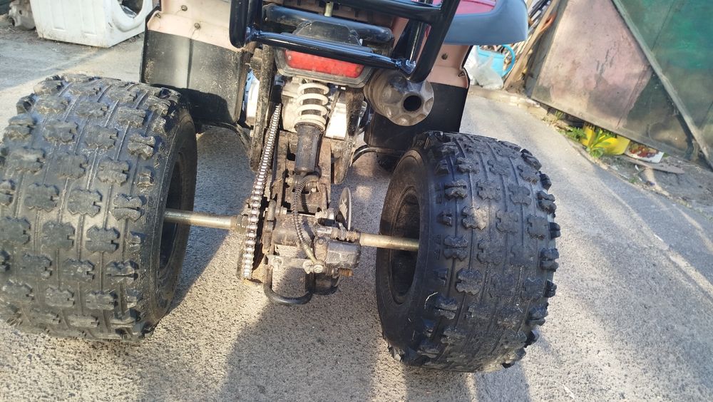 Квадроцикл 125 кубів