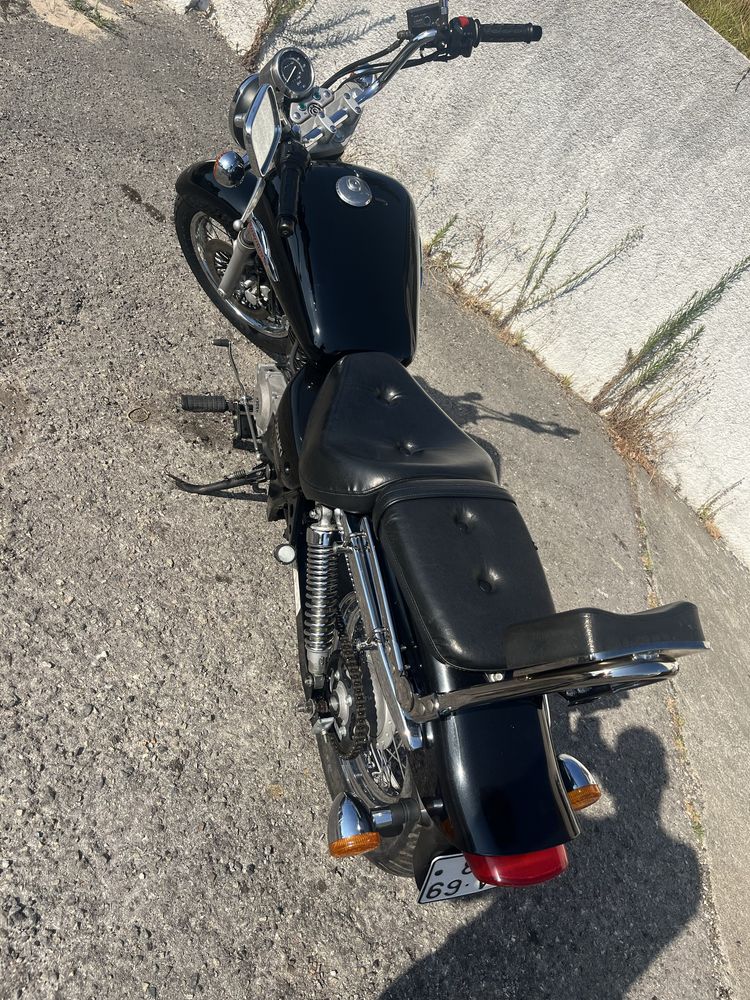 Suzuki gz125 marauder
