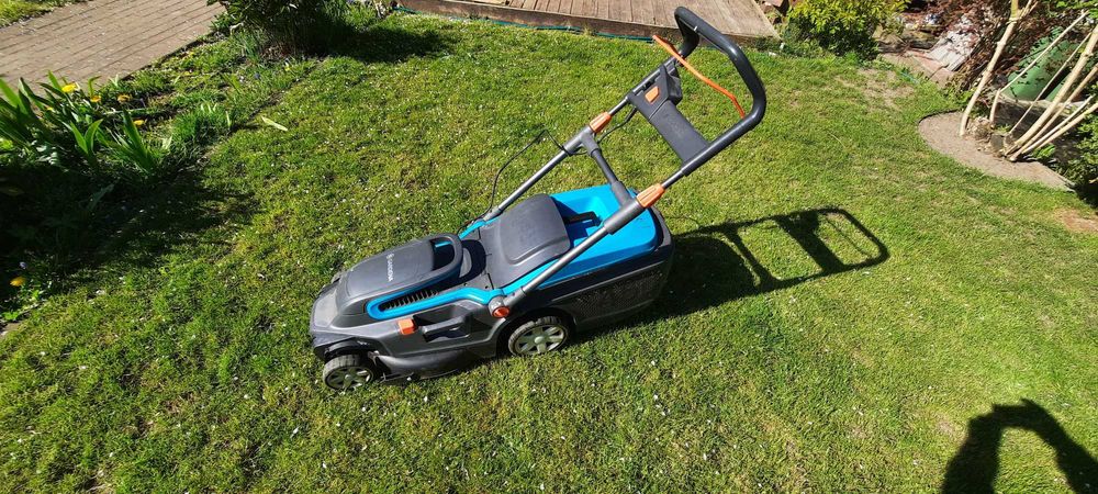 Kosiarka Gardena Powermax 1800/42