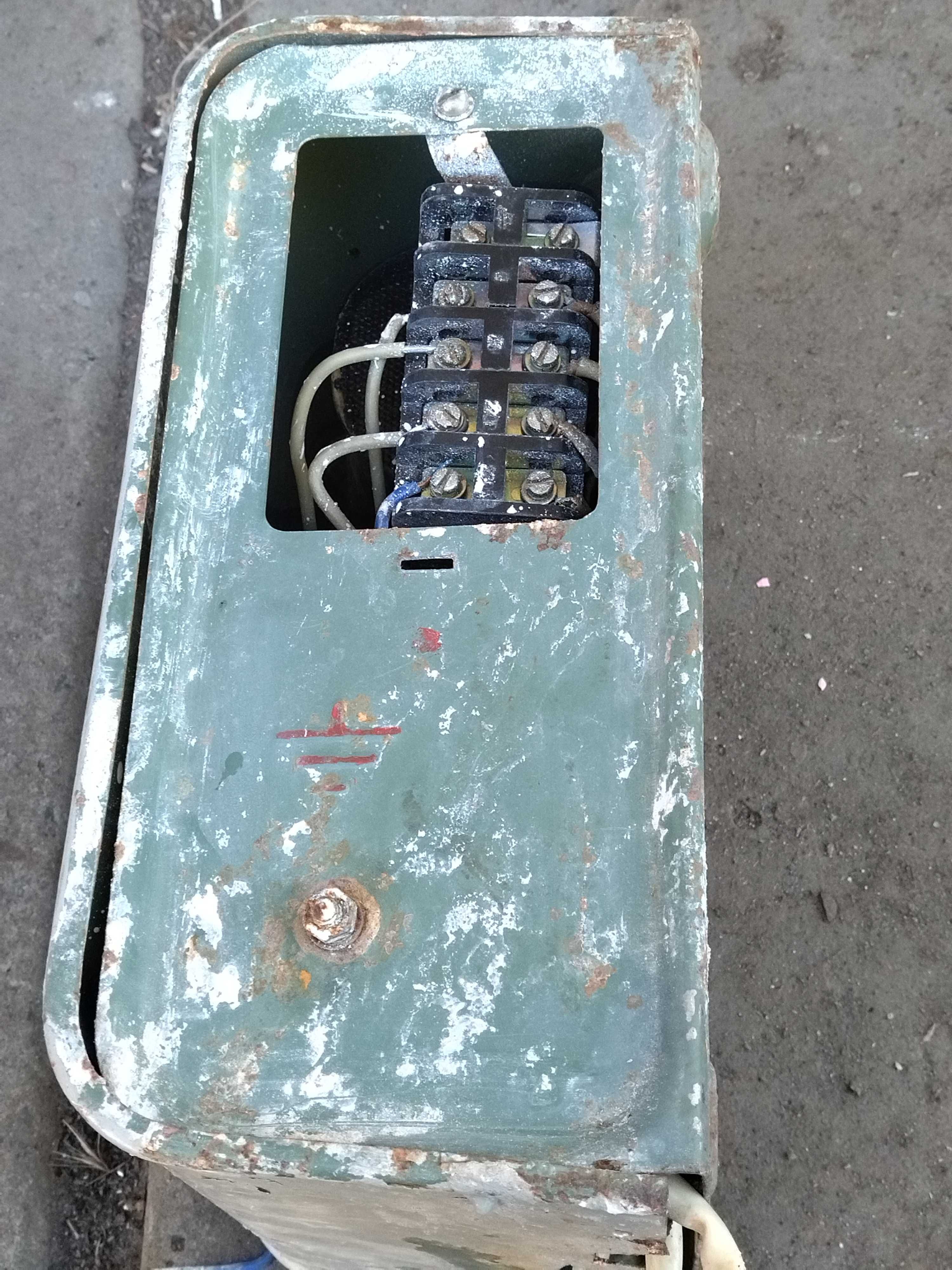 Трансформатор понижающий 220/36