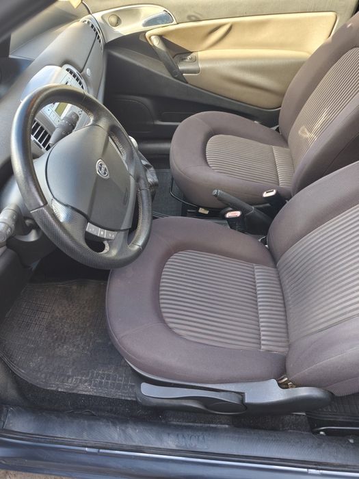 Lancia Ypsilon 2009, Sprawna klima, opłaty na rok.