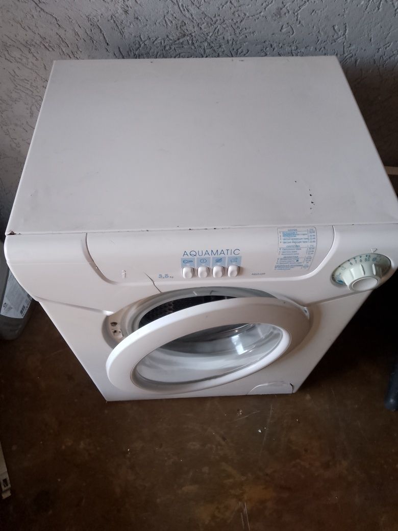 Продам Candy AQUA 600