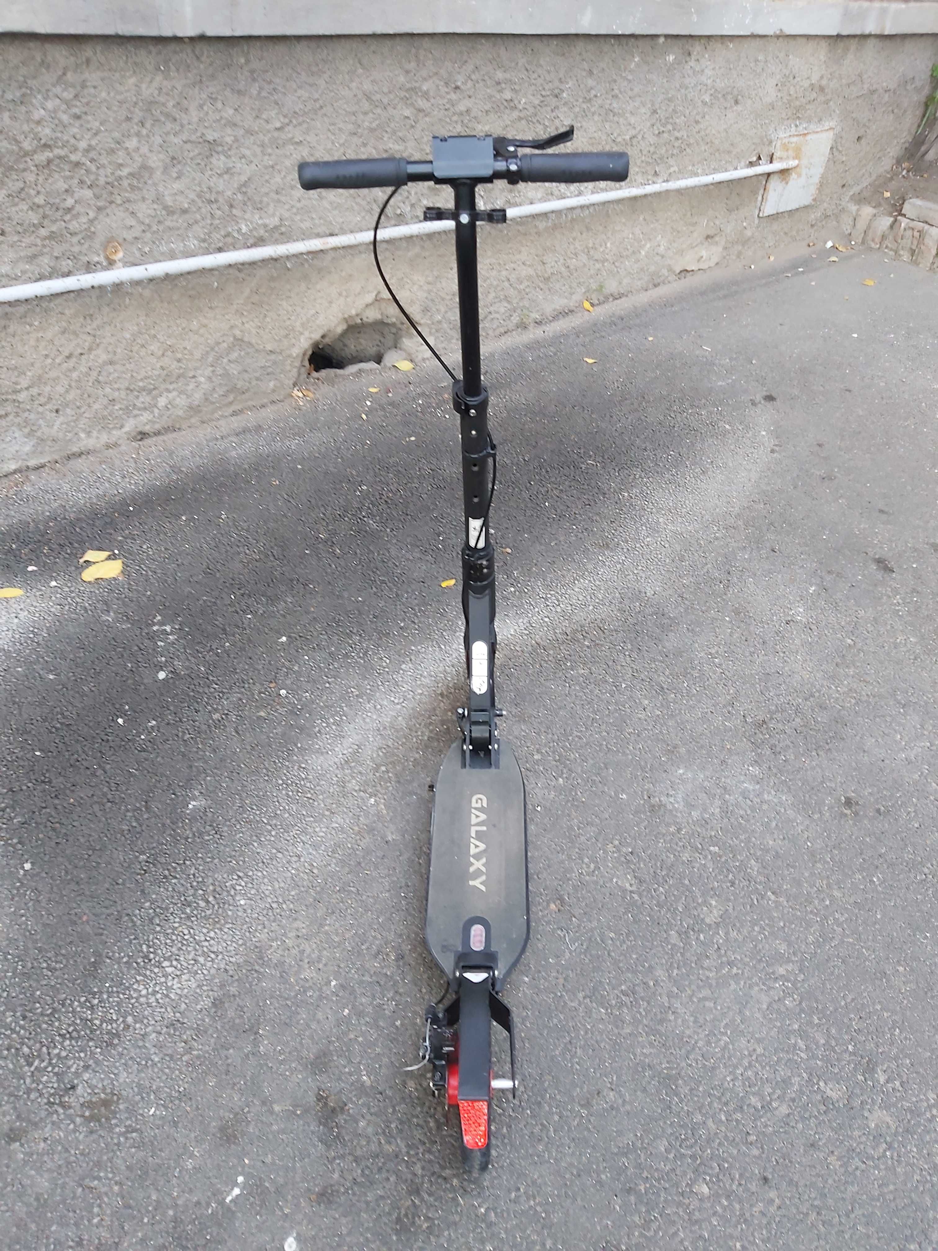 Самокат складной Urban Scooter черный