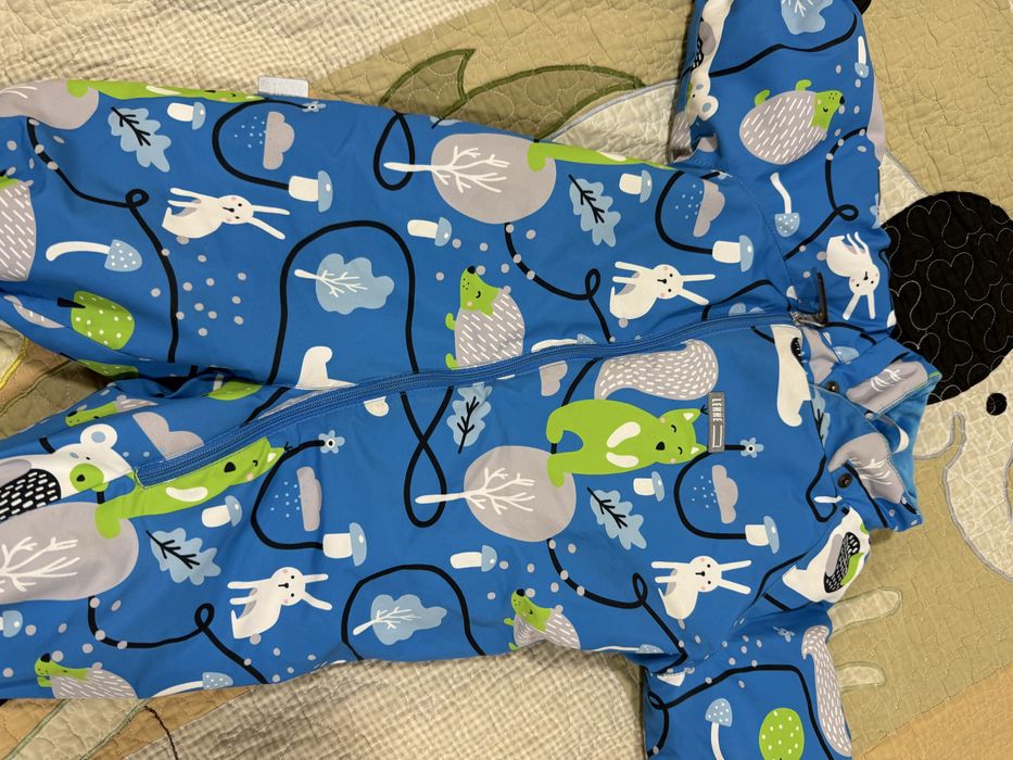 Продам зимовий комбінезон Reima