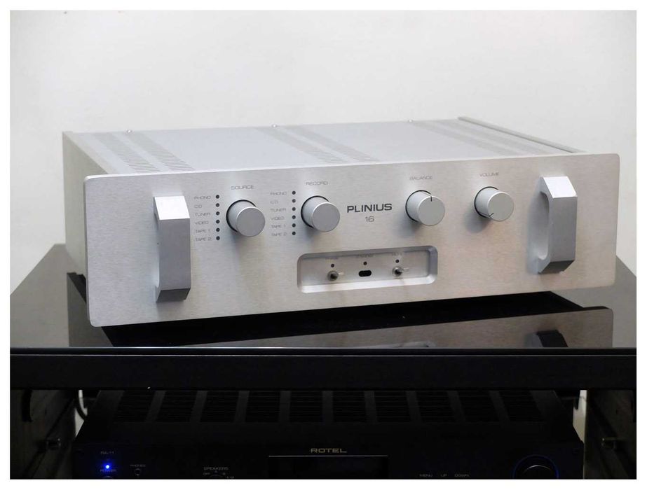 Preamplificador Plinius  16 sem Phono