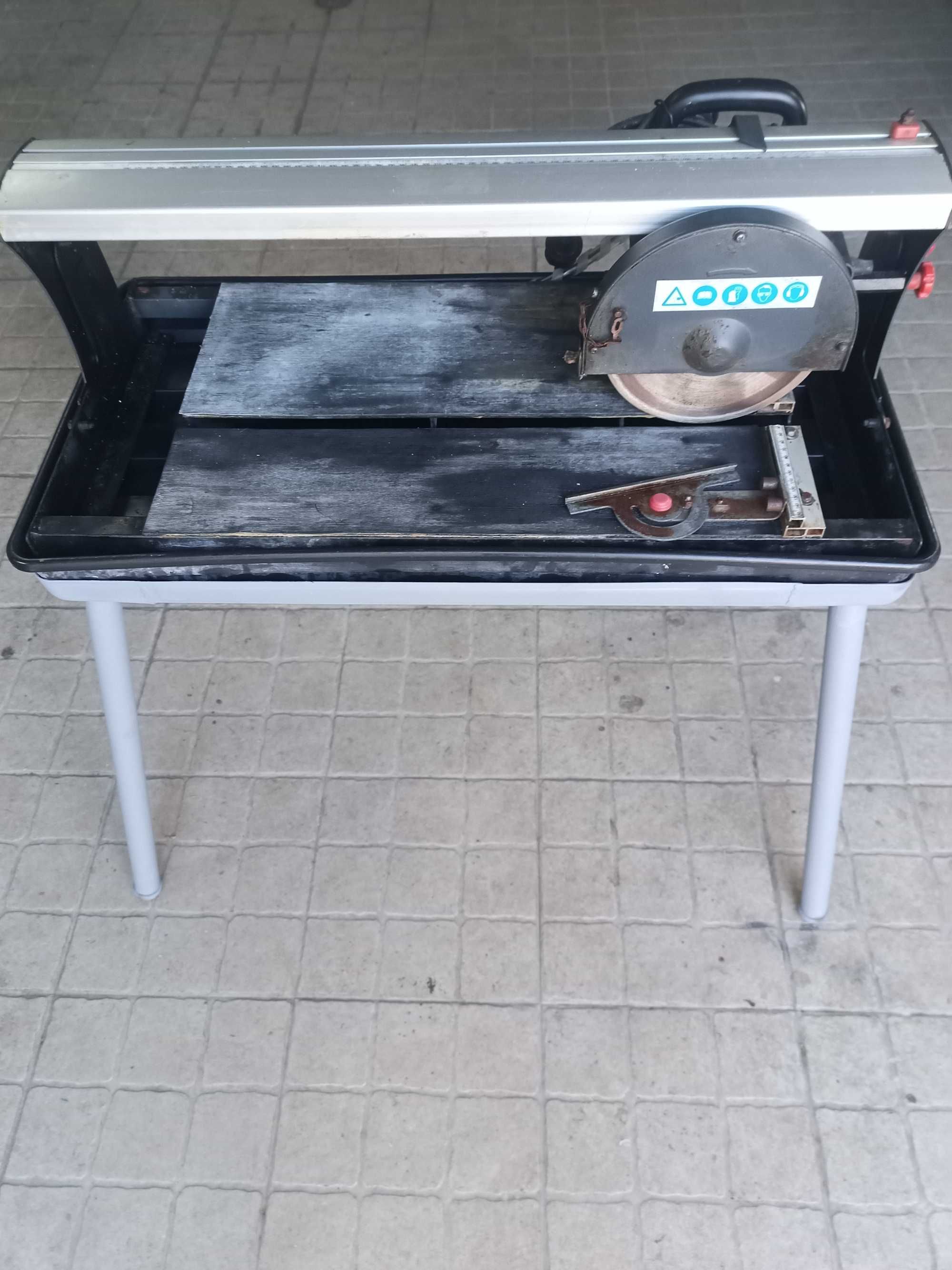 Máquina Corte Cerâmico Eletrica c/ Tabuleiro Água c/ Bancada
