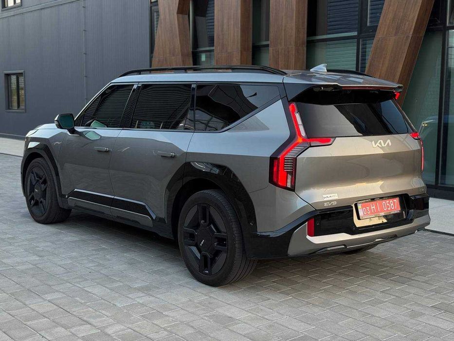 KIA EV9 GT Line 2024