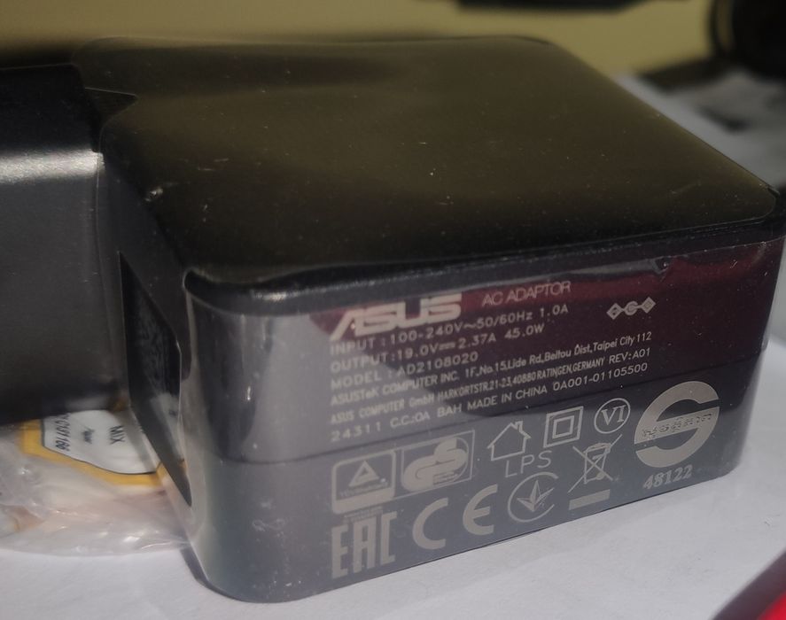 ASUS 45W AC Adapter｜Adaptador e Carregador
