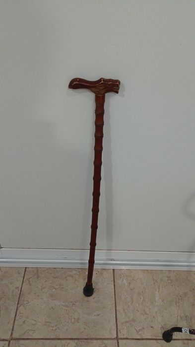 Bengala madeira com 90cm