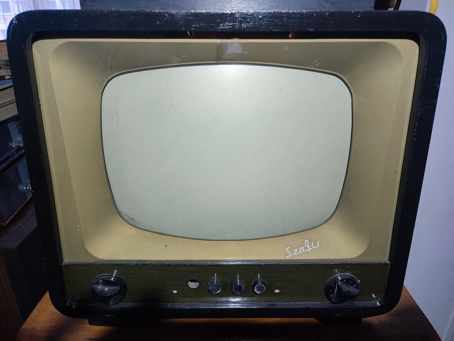 Telewizor Szafir