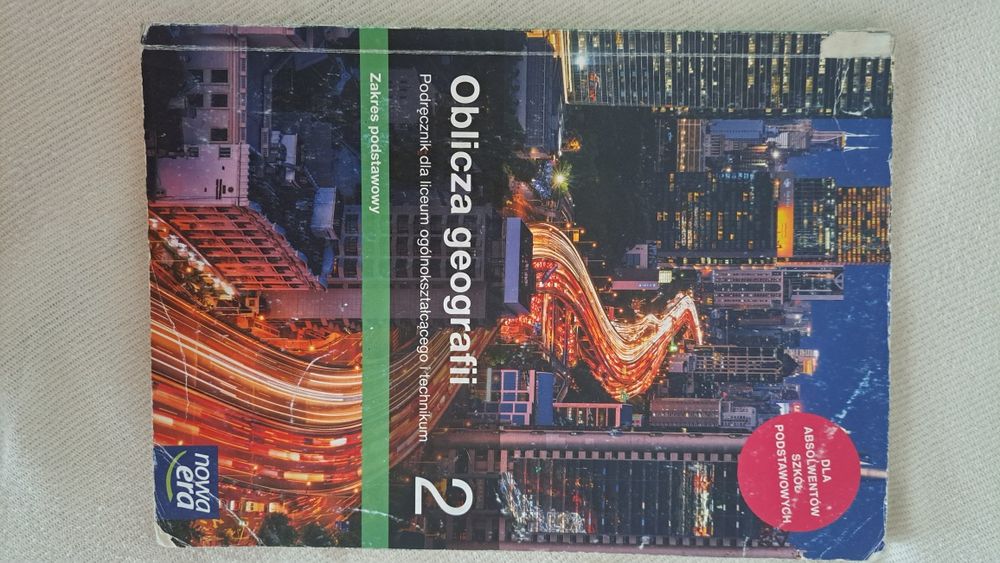 Podręcznik "Oblicza geografii 2" zakres podstawowy