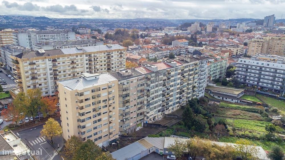 Apartamento T4 para venda