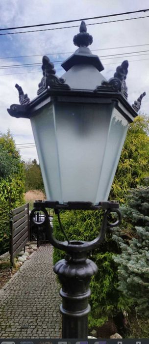 Art deco,wysoka latarnia do ogrodu,wys.235 cm.