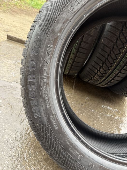 235/55R19 Continental WinterCintact TS850P