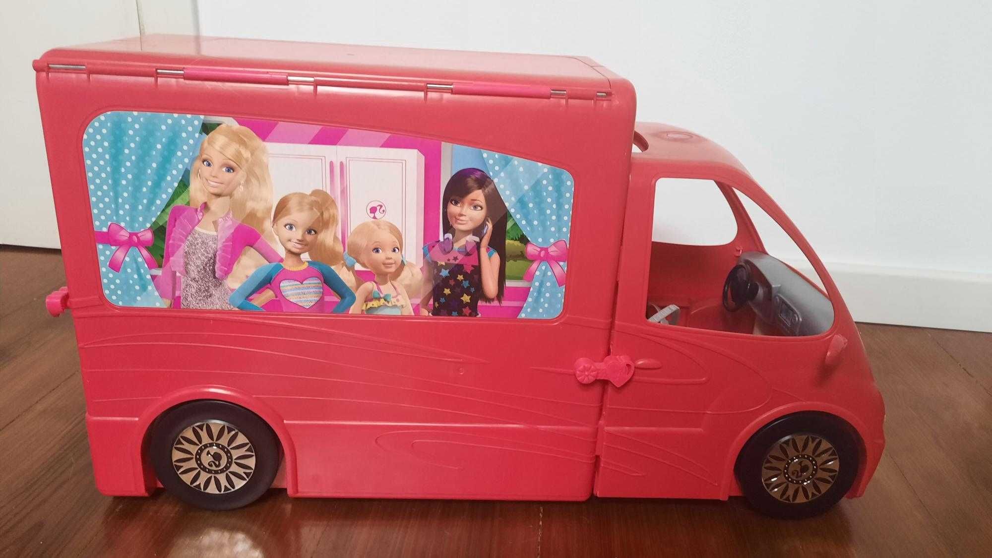 Barbie Autocaravana para acampar