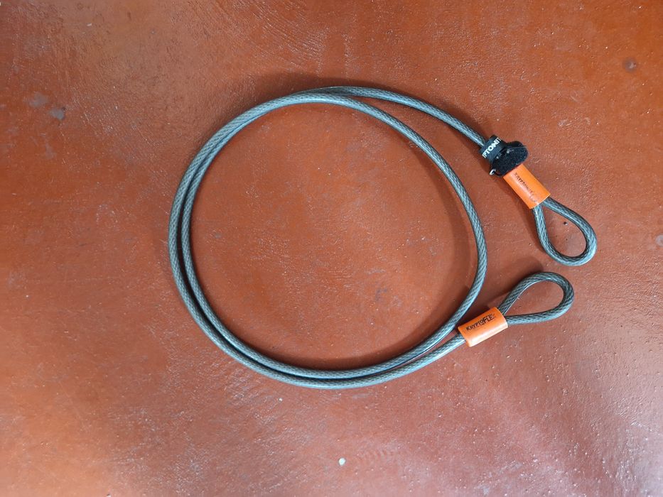 Cabo de aço Kriptoflex para mota