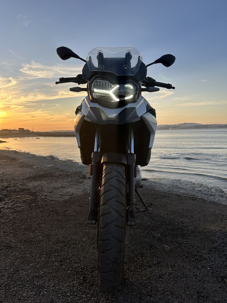 BMW F750 GS Branco "Light"