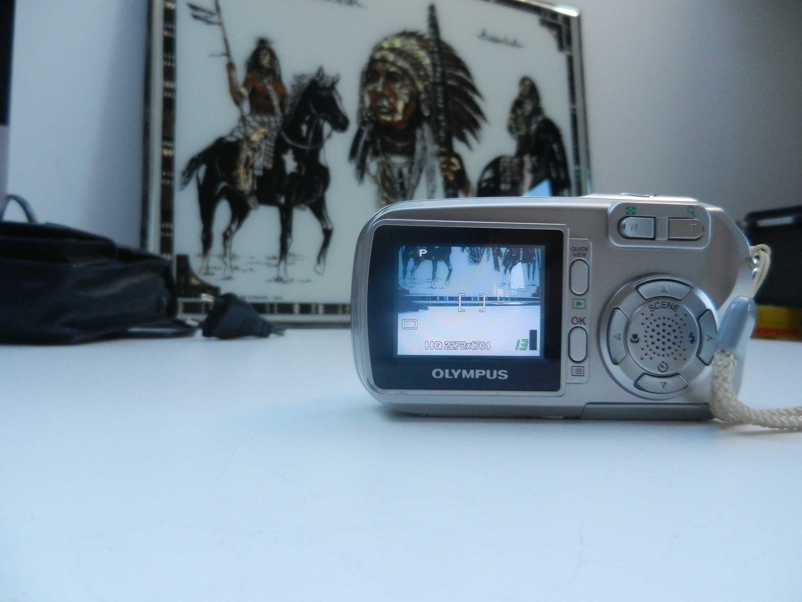 Olympus C-470 Zoom / 4,0 MPx