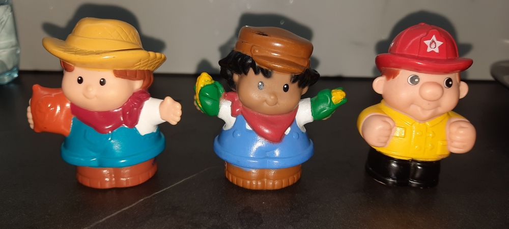 Фігурки фішер прайз