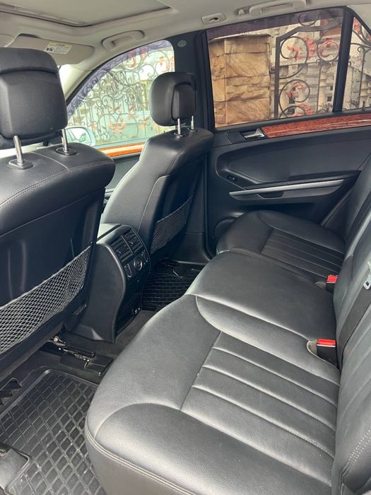 Mercedes-Benz M-Class 2008