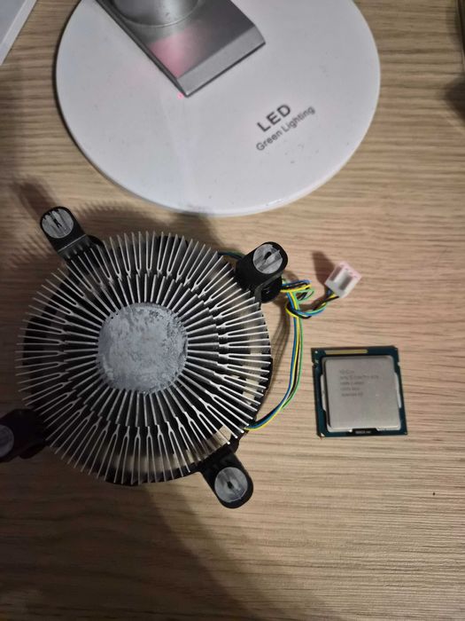 Procesor i7 3770 z chodzeniem