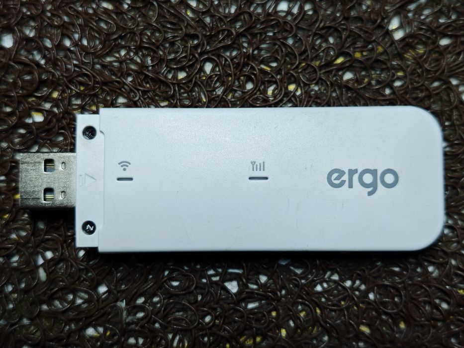 Модем 4G Wi-Fi роутер ERGO W02-CRC9
