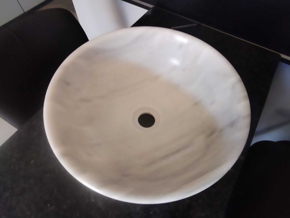 Умивальник мармуровий