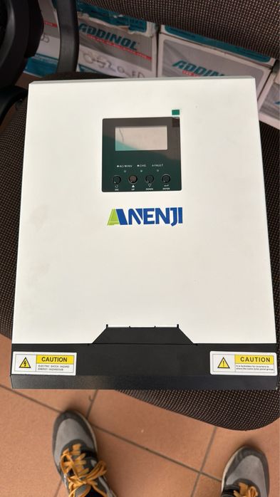 Гібридний інвертор різної потужності