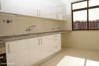 Apartamento T2 com suite , 2 varandas e arrecadação na Rinchoa, Rio...