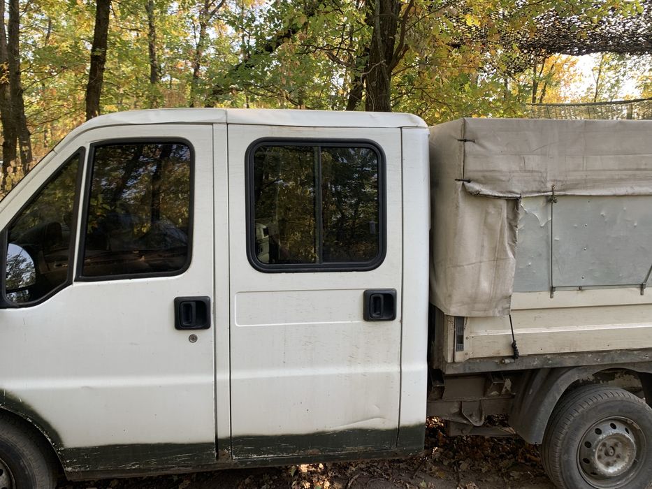 Продам хорошу машину торг хороший