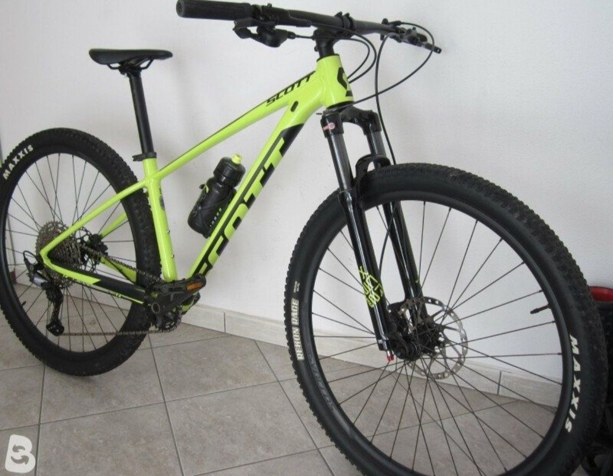 Bicicleta btt scott 980 scale