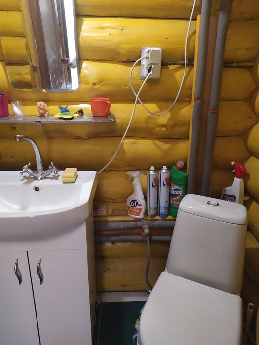 Продам небольшую усадьбу на Корбутовке!