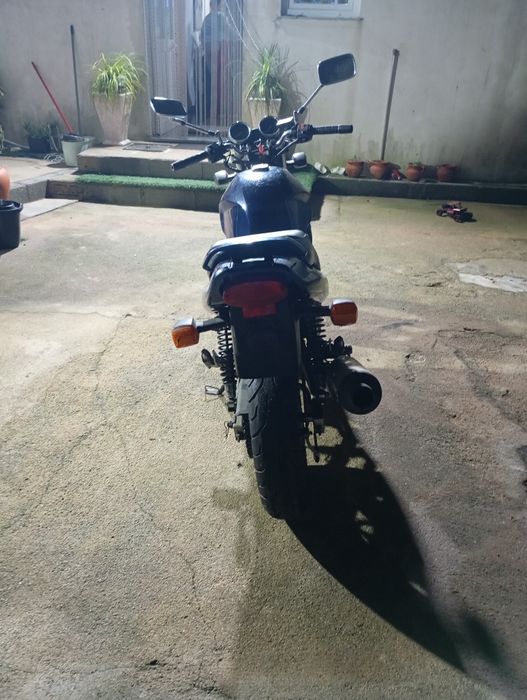 Vendo a moto às peças