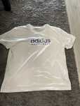 Футболка adidas размер М