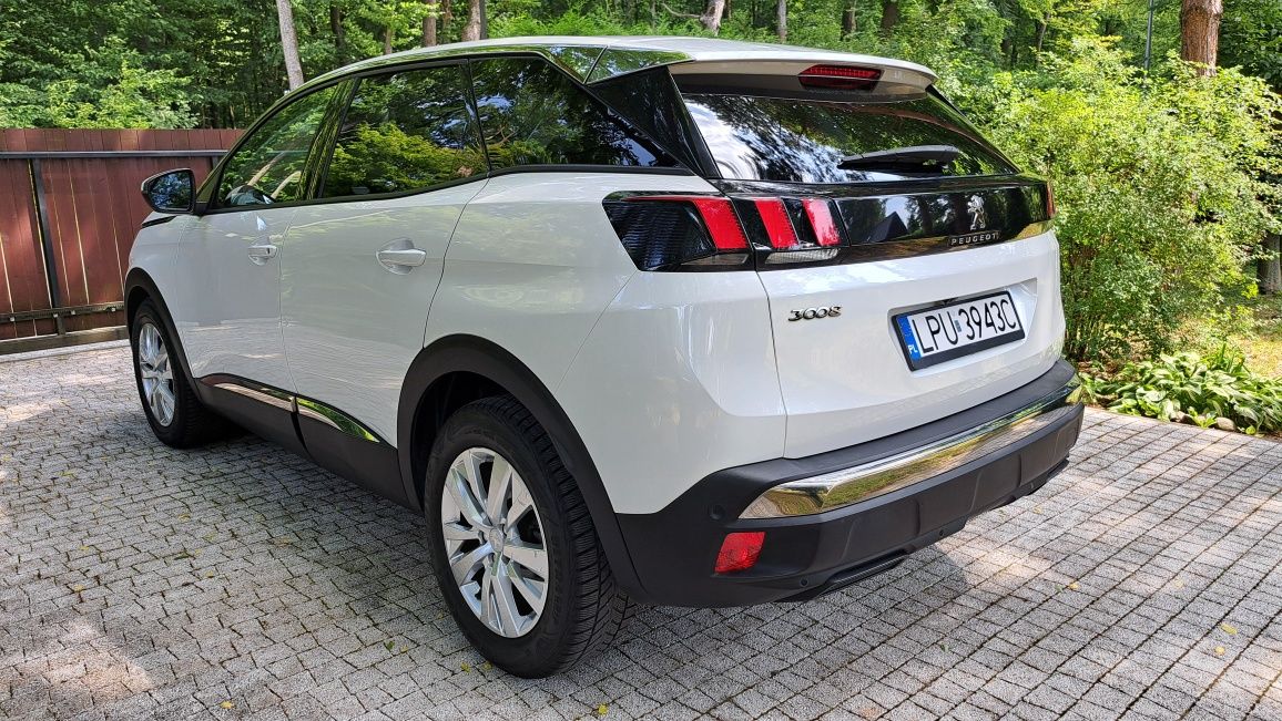 Peugeot 3008 1.6 Blue-HDI Allure