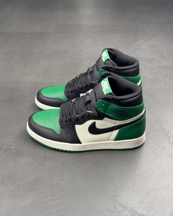 Кросівки Air Jordan 1 Retro High OG 'Pine Green'