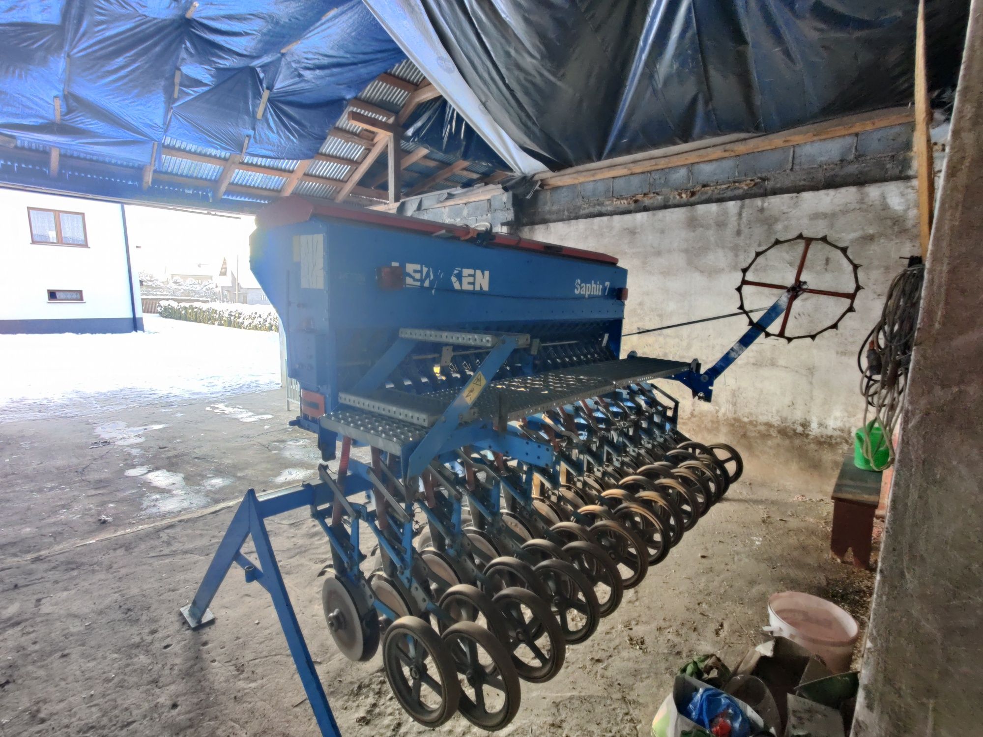 Siewnik Lemken Saphir 7