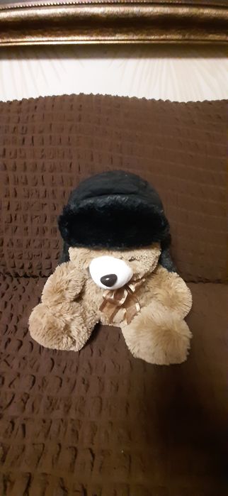 Шапка вушанка фірми Outventore