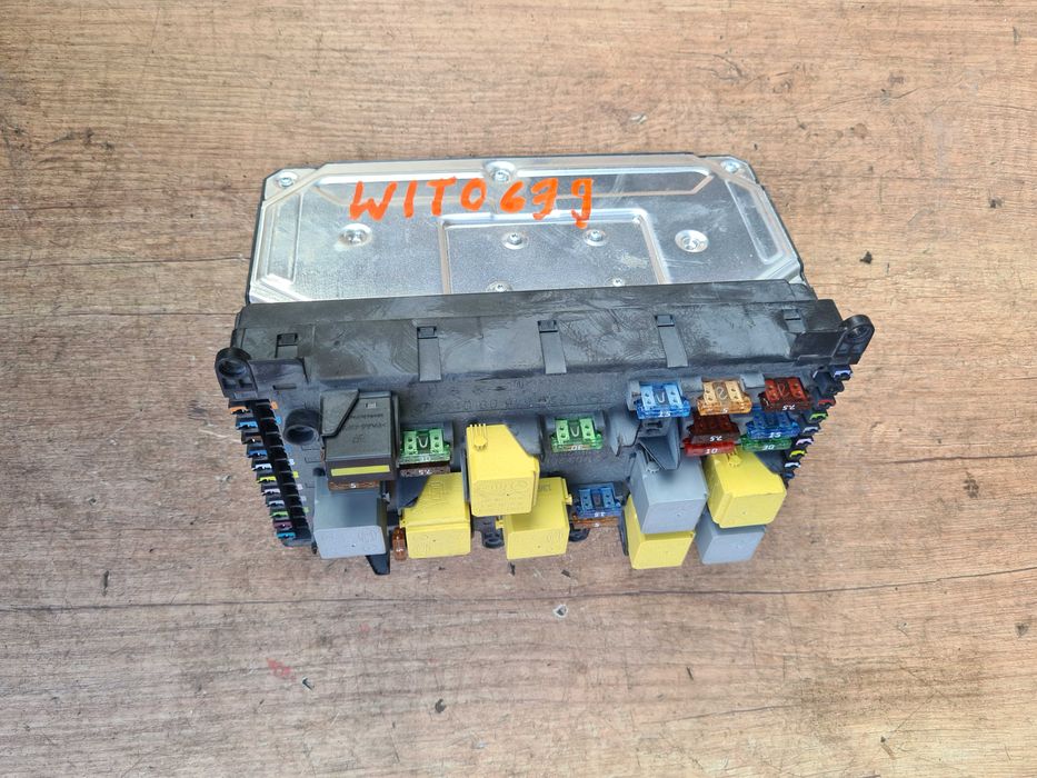 Mercedes Vito 639 2.2 moduł komfortu SAM BSI