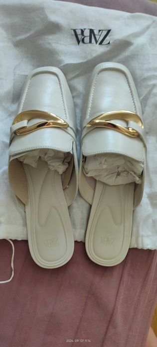 Продам новые туфли Zara