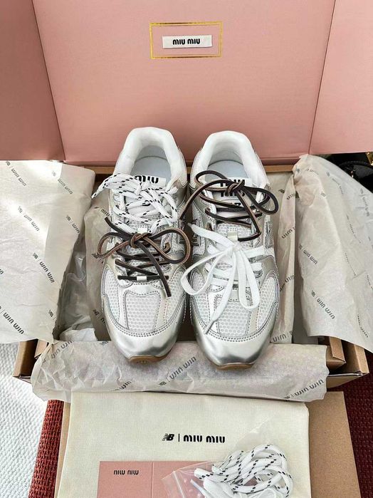 NewBalance_x _MIUMIU_Srebrny R.37