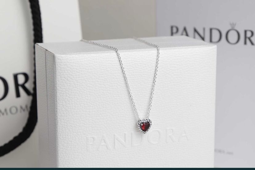Pandora підвіска Червоне серце з фірмовим пакуванням