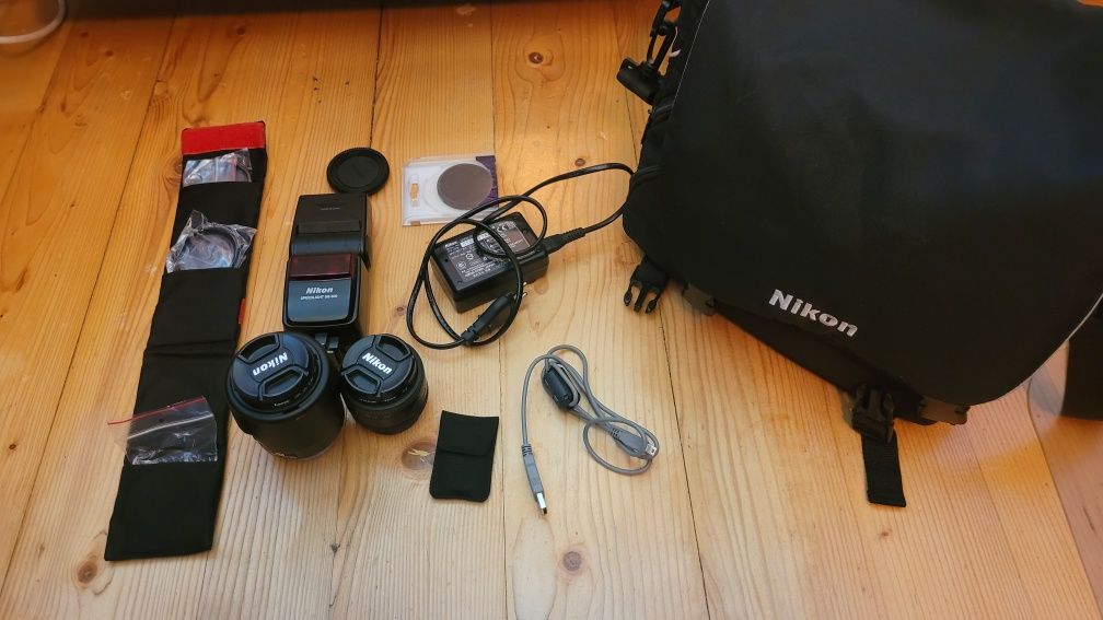 Nikon D50 z obiektywami i dodatkami
