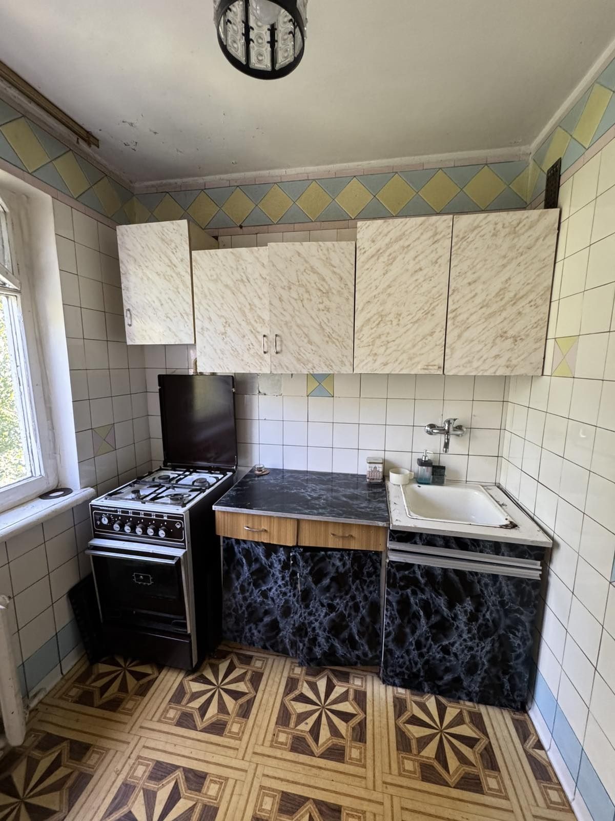 Феодосіївска кімната  довгосроково
