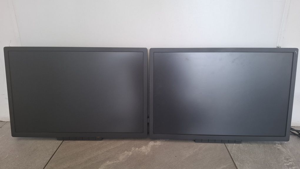 Монитор Fujitsu B22W-6 LED 22