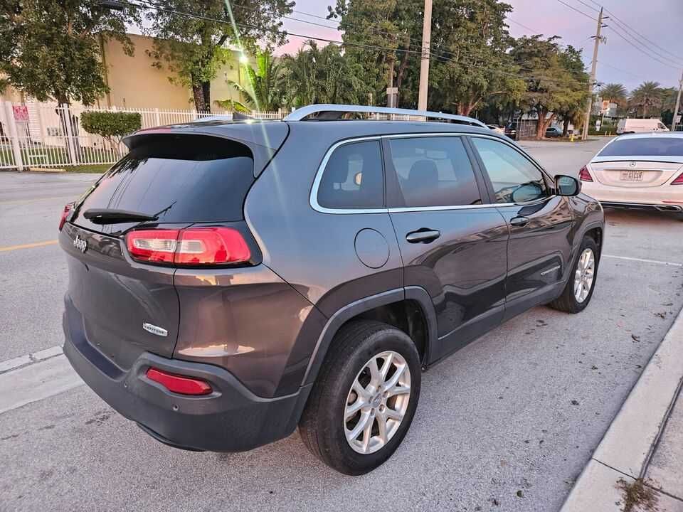 2016 Jeep Cherokee